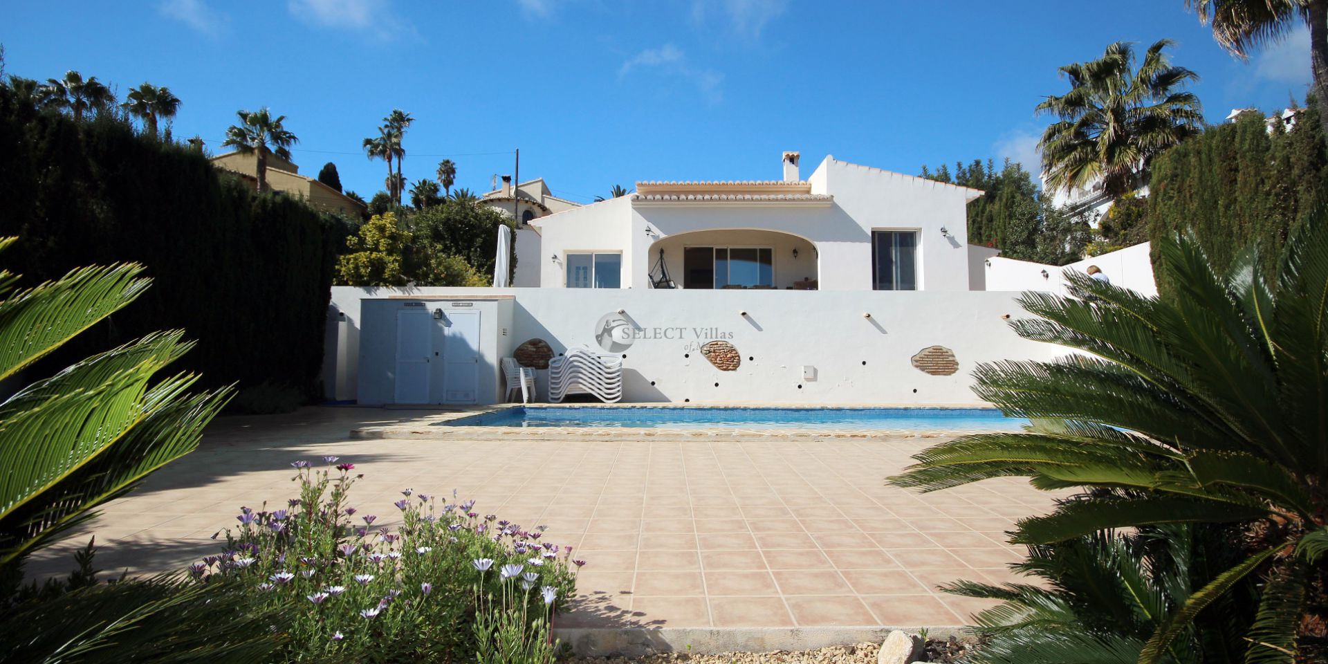 Villa moderne et attrayante à vendre à Benissa Costa