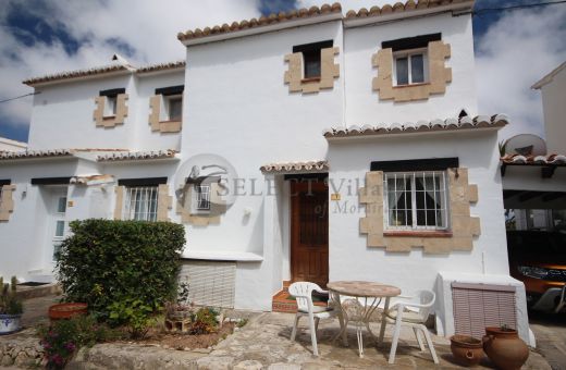Linked Villa for sale in Moraira Costa Blanca