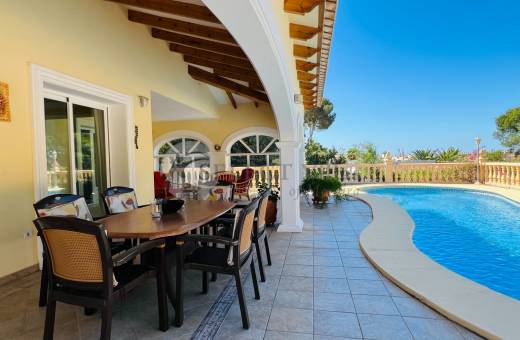 Villa - Wederverkoop - Moraira - Pla Del Mar